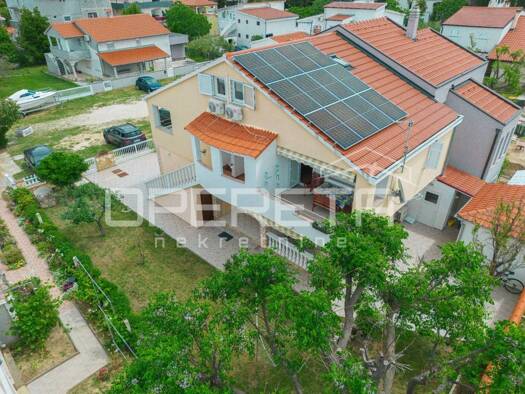 Einfamilienhaus zum Kauf 480.000 € 7 Zimmer 208 m² 350 m² Grundstück Privlaka 23233