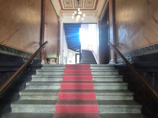 Büro zum Kauf 3.052 € 9 Zimmer 229,4 m² Bürofläche Zentrum-Süd Leipzig 04107