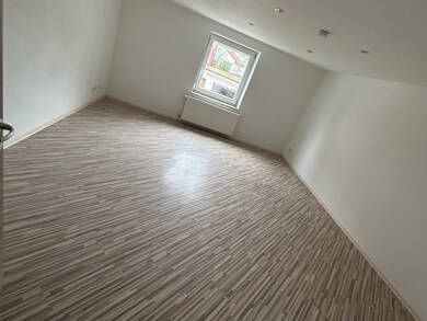 Studio zur Miete 880 € 3 Zimmer 93,1 m² Hacklberg Passau 94034
