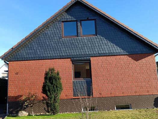 Einfamilienhaus zur Miete 1.200 € 3 Zimmer 100 m² 700 m² Grundstück frei ab sofort Wendschott Wolfsburg 38448