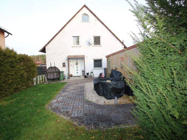 Wohnung zur Miete 780 € 3 Zimmer 108 m² Bodenwöhr 92439