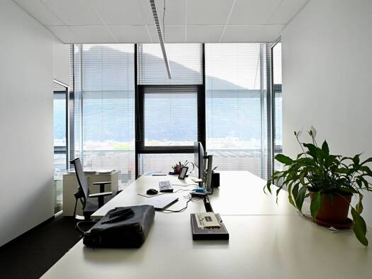 Büro zur Miete 1.750 € Bozen 39100