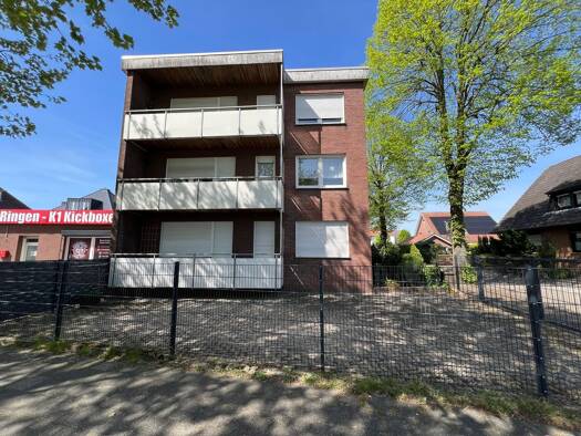 Wohnung zur Miete 795 € 4 Zimmer 90 m² 1. Geschoss frei ab sofort Altenlingener Weg 32 Lingen Lingen (Ems) 49808