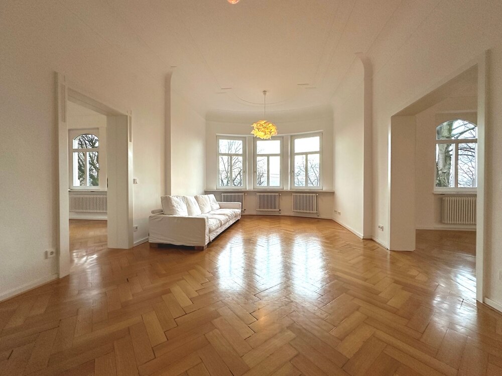 Wohnung zur Miete 2.135 € 4 Zimmer 140 m²<br/>Wohnfläche 1.<br/>Geschoss Gänsheide Stuttgart 70184