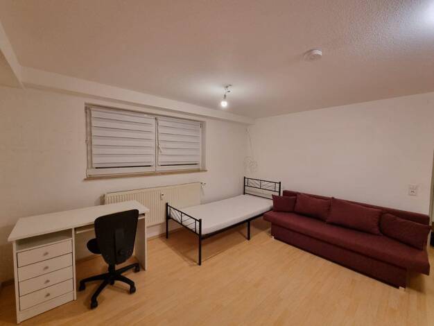 Wohnung zur Miete 390 € 2 Zimmer 30 m² Memmelsdorf Memmelsdorf 96117