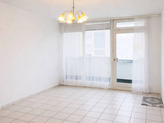 Studio zum Kauf 99.000 € 1 Zimmer 34 m² Nied Frankfurt 65934