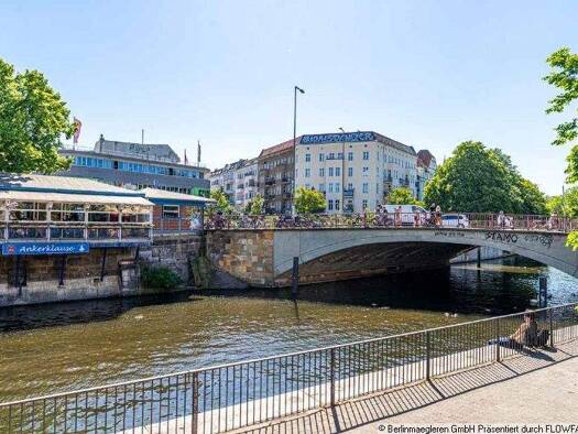 Wohnung zum Kauf 699.000 € 4 Zimmer 150 m² 1. Geschoss Paul-Lincke-Ufer 38 Kreuzberg Berlin, Kreuzberg 10999