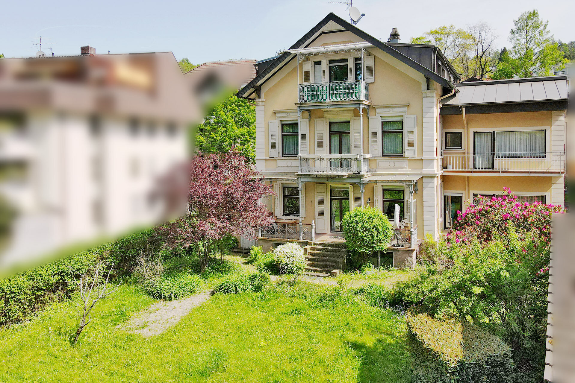 Mehrfamilienhaus zum Kauf 980.000 € 14 Zimmer 303,9 m²<br/>Wohnfläche 686 m²<br/>Grundstück Lichtental Baden-Baden / Lichtental 76534