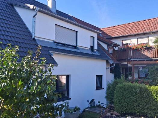 Reihenendhaus zur Miete 2.250 € 5 Zimmer 150 m² frei ab 01.11.2026 Böblingen Böblingen 71032