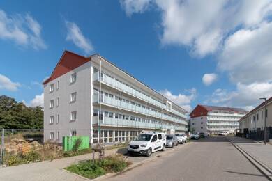 Wohnung zur Miete 1.150 € 4 Zimmer 103 m² 1. Geschoss frei ab 01.09.2025 Robert-Koch-Straße 76 Schkeuditz Schkeuditz 04435