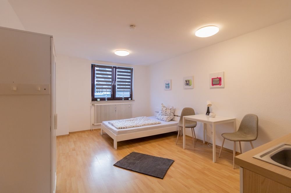 Wohnung zur Miete 500 € 1 Zimmer 26 m²<br/>Wohnfläche 3.<br/>Geschoss Westend Hof 95028