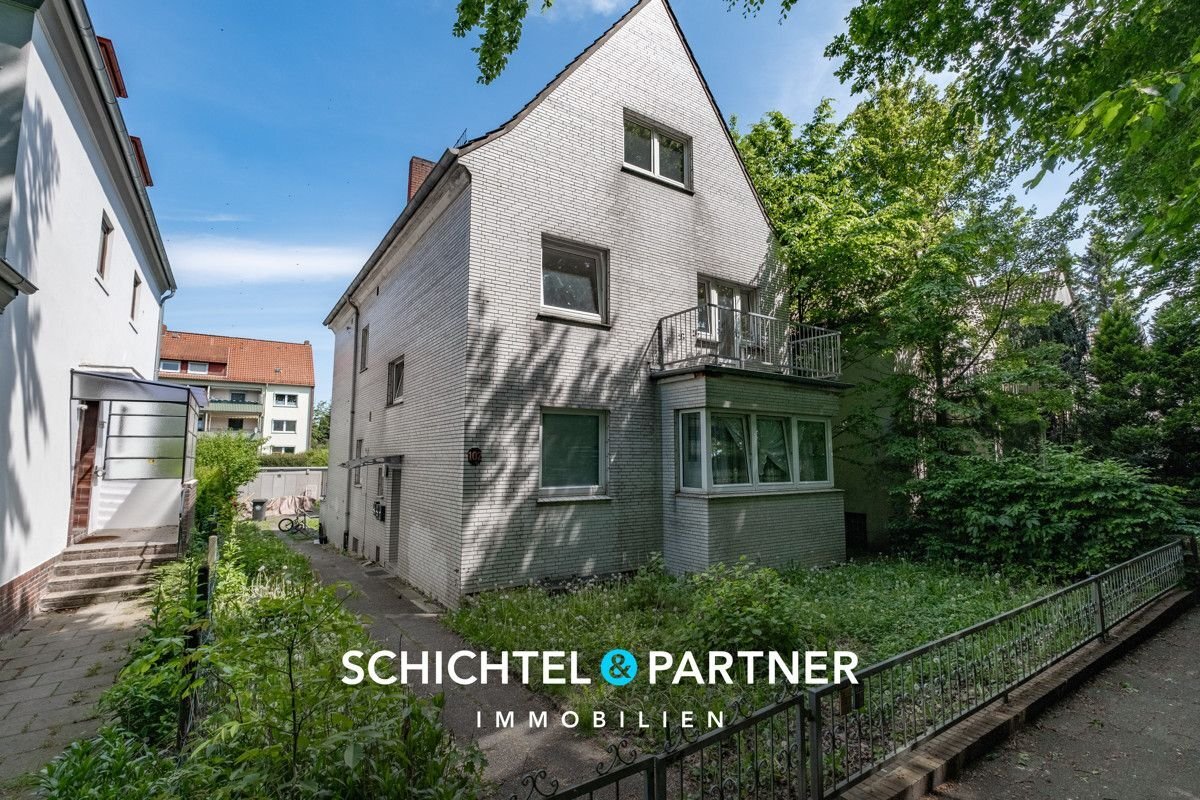 Mehrfamilienhaus zum Kauf 495.000 € 11 Zimmer 221,8 m²<br/>Wohnfläche 429 m²<br/>Grundstück Gartenstadt Süd Bremen 28201