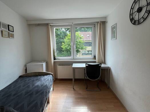 WG-Zimmer zur Miete 340 € 11 m² Geschoss 3/3 frei ab 01.08.2026 Neustadt Hildesheim 31134