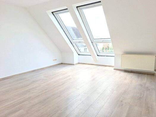 Wohnung zur Miete 313 € 3 Zimmer 57 m² 4. Geschoss Sonnenberg Sonnenberg 09130