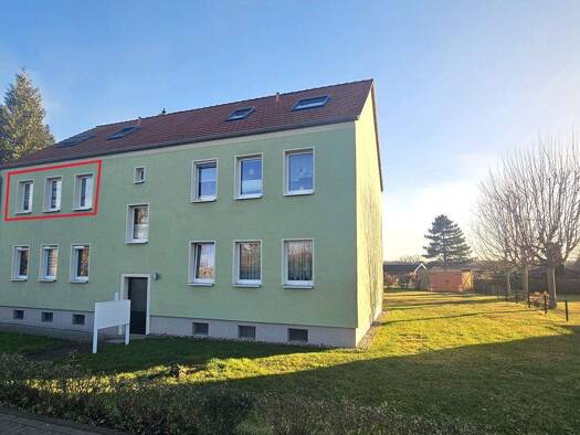 Wohnung zum Kauf 50.000 € 3 Zimmer 52,5 m² 2. Geschoss frei ab sofort Merseburger Straße (Beuna) 6 Beuna Merseburg 06217