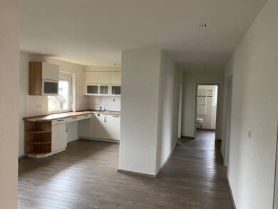 Wohnung zur Miete 980 € 4,5 Zimmer 125 m² Geschoss 1/2 frei ab 01.09.2025 Bavendorf Ravensburg 88213