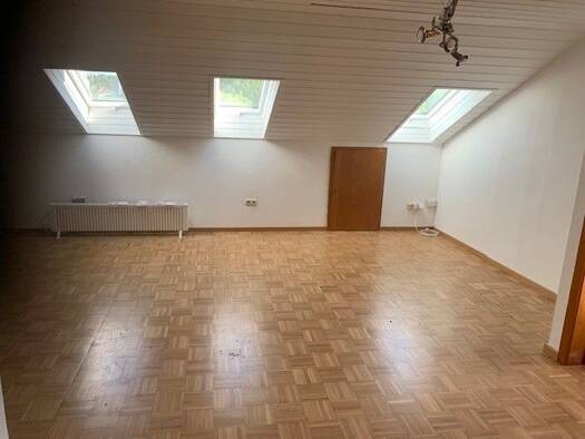 Wohnung zur Miete 560 € 2 Zimmer 62 m² Geschoss 2/3 frei ab sofort Frickenhausen a.Main 97252