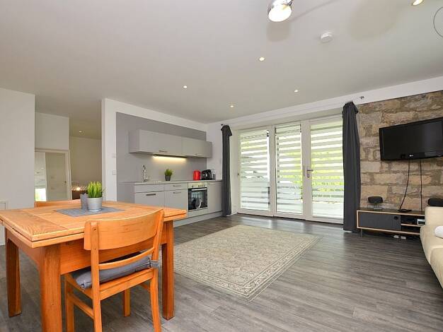 Wohnung zur Miete Wohnen auf Zeit 1.195 € 2 Zimmer 50 m² frei ab 01.03.2026 Steinbachtal Würzburg 97082