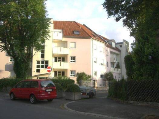Studio zum Kauf 299.000 € 3,5 Zimmer 79,5 m² 2. Geschoss Wörthstraße Kitzingen 97318