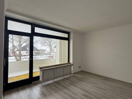 Wohnung zur Miete 620 € 2,5 Zimmer 69 m² 1. Geschoss frei ab sofort Plößberger Weg 12 Selb 95100