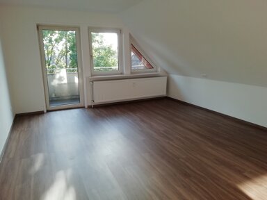 Wohnung zur Miete 645 € 2 Zimmer 77 m² 2. Geschoss frei ab sofort Oldenstadt Uelzen 29525