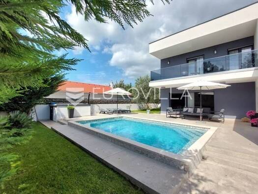 Haus zum Kauf 623.400 € 3 Zimmer 145 m² Sisan Ližnjan