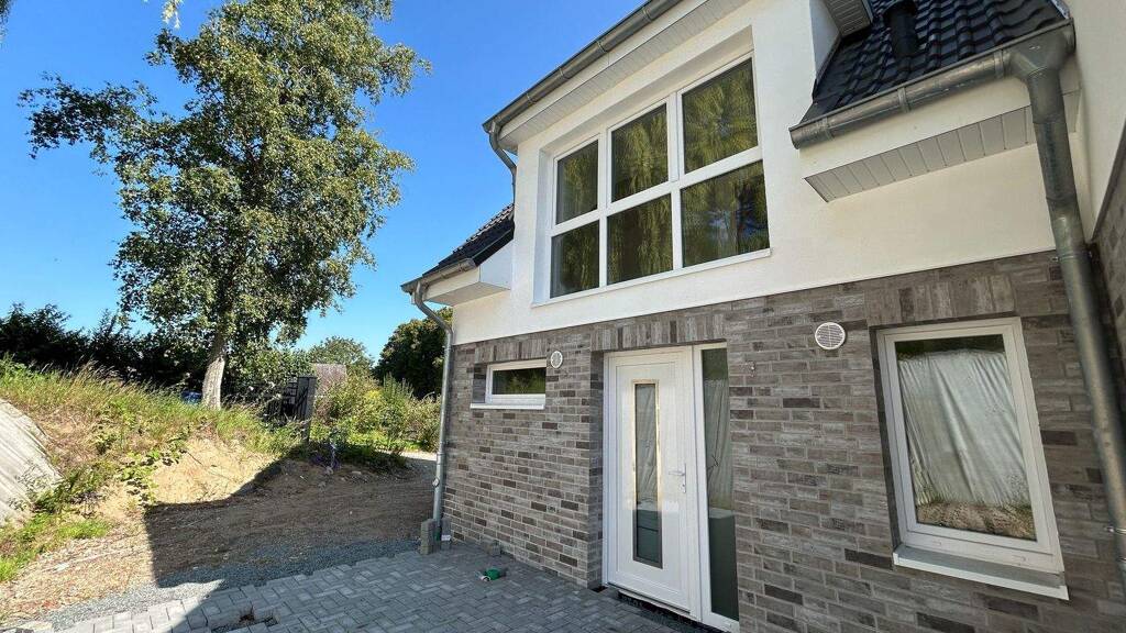 Sonstiges zum Kauf - Erstbezug als Kapitalanlage geeignet 365.000 € 125 m² 300 m² Grundstück Warder Rohlstorf 23821