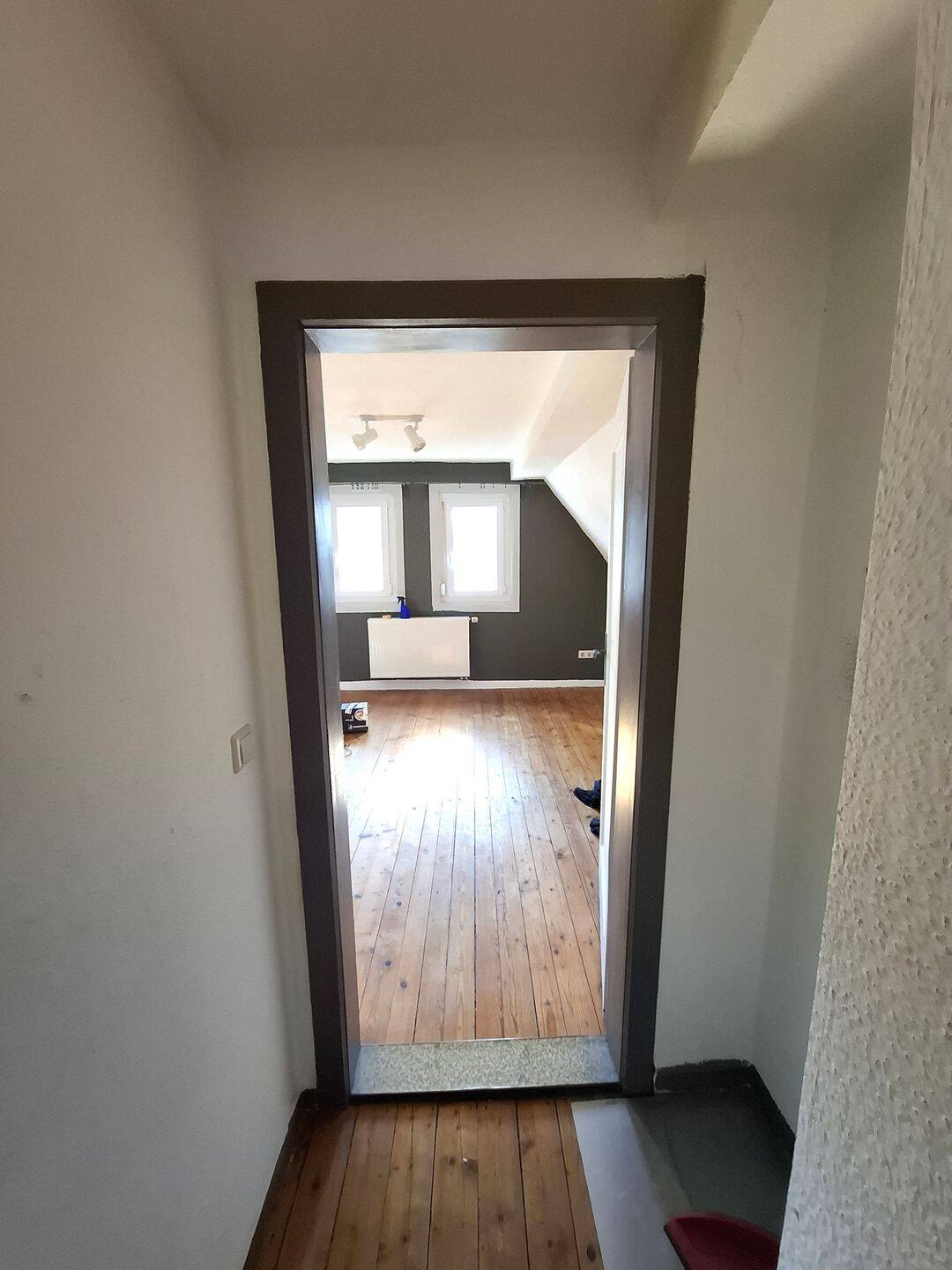 Immobilie in Igersheim - Älteres Wohnhaus in einer Anliegerstraße im Wohngebiet Igersheim - Bild 4