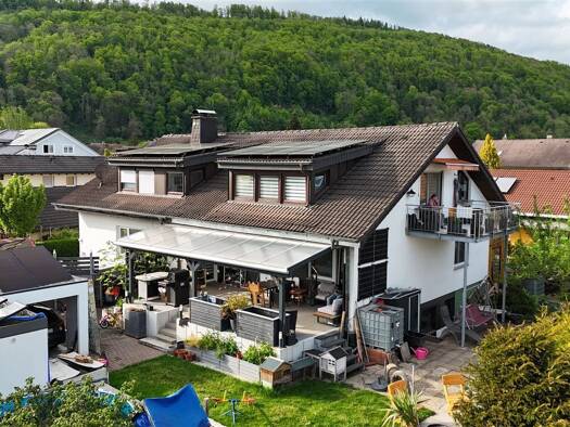 Mehrfamilienhaus zum Kauf 854.900 € 9 Zimmer 253,1 m² 720 m² Grundstück frei ab 01.09.2025 Herten Rheinfelden (Baden) 79618