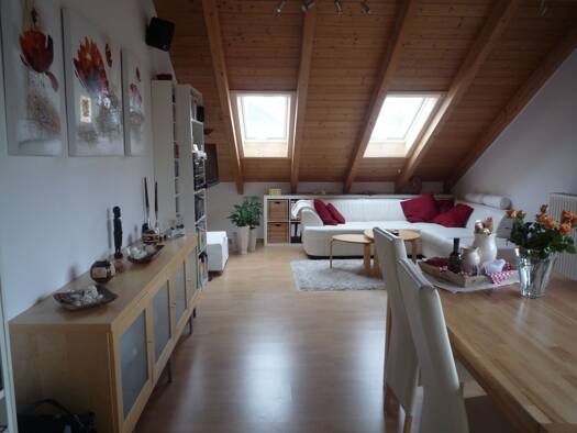 Wohnung zur Miete 1.065 € 2 Zimmer 71,1 m² Geschoss 2/3 frei ab 01.10.2026 Ost Rosenheim 83022