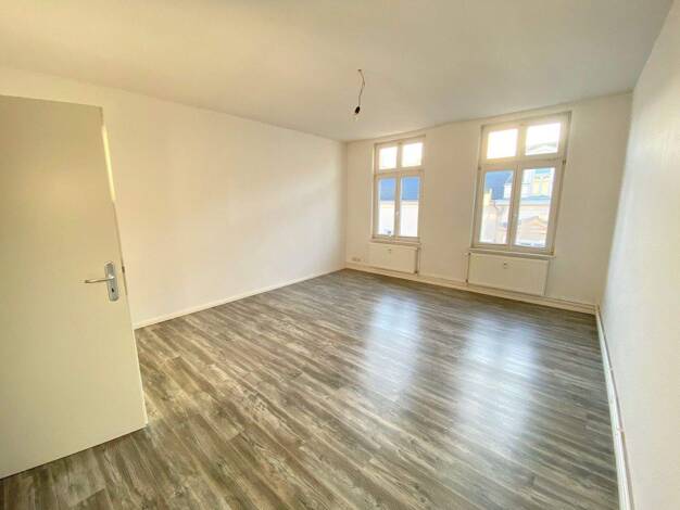 Wohnung zur Miete 784 € 3 Zimmer 98 m² 2. Geschoss frei ab sofort Pferdemarkt 24a Güstrow 18273