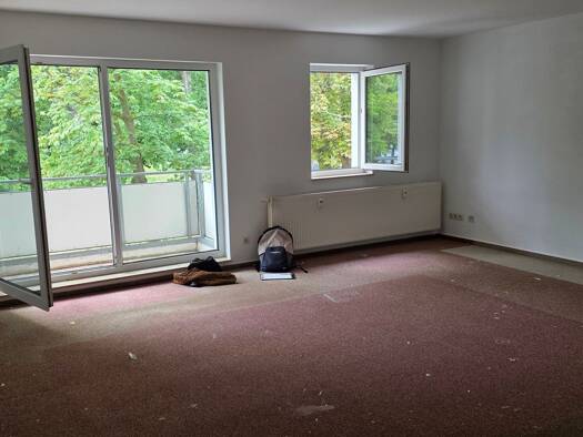 Wohnung zur Miete 450 € 2 Zimmer 63,1 m² Geschoss 1/3 frei ab 01.09.2026 Joachim-Quantz-Straße Merseburg 06217