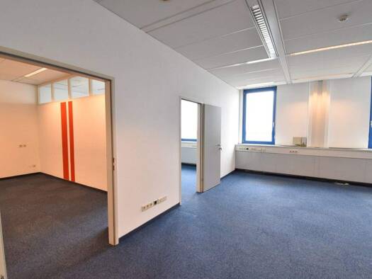 Büro zur Miete provisionsfrei 10,22 € 3 Zimmer 107,7 m² Bürofläche Wiener Neudorf 2351