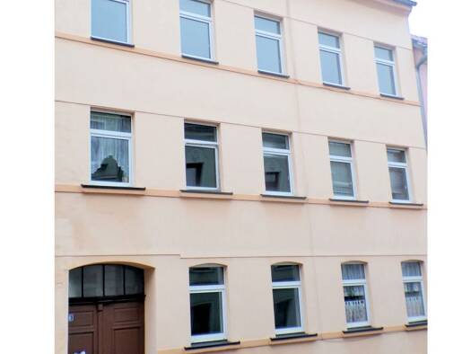Mehrfamilienhaus zum Kauf 75.000 € 14 Zimmer 182 m² 320 m² Grundstück frei ab sofort Leubnitz Werdau 08412