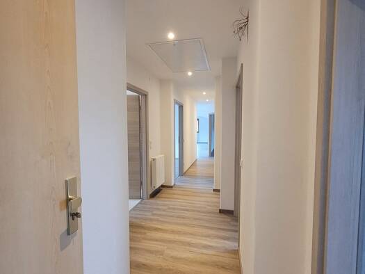 Wohnung zur Miete 1.500 € 5 Zimmer 117 m² Geschoss 2/3 frei ab 01.12.2025 Obergünzburg 87634