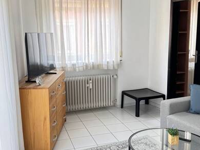 Wohnung zur Miete 750 € 1,5 Zimmer 33 m² Geschoss 2/3 frei ab 01.11.2025 Altstadt Würzburg 97070