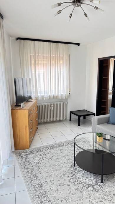 Wohnung zur Miete 750 € 1,5 Zimmer 33 m² Geschoss 2/3 frei ab 28.07.2025 Innenstadt Würzburg 97070