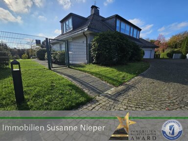 Villa zum Kauf 990.000 € 9 Zimmer 310,8 m² 1.387 m² Grundstück Foche - Demmeltrath - Fuhr Solingen 42719