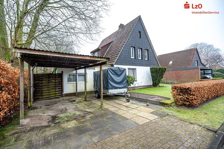 Mehrfamilienhaus zum Kauf 125.000 € 5 Zimmer 105,7 m² 669 m² Grundstück Heidmühle Schortens 26419
