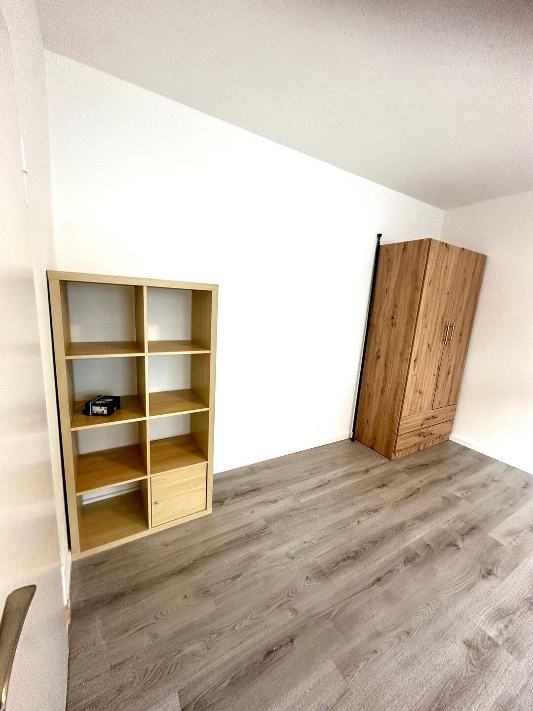 AB SOFORT BEZUGSFREI 1 ZKB Zentral Stilvoll und möbliert mit Einbauküche – renoviert – Mannheim – Vorschaubild 4