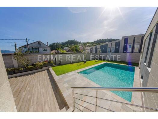 Chalet zum Kauf 775.000 € 3 Zimmer 561 m² Cangas 36940