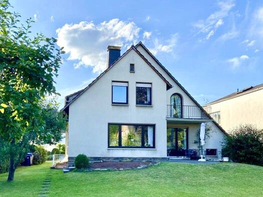 Einfamilienhaus zum Kauf 445.000 € 7 Zimmer 163 m² 733 m² Grundstück Neheim-Hüsten Arnsberg / Neheim 59755