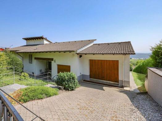 Einfamilienhaus zum Kauf 595.000 € 5 Zimmer 155 m² 1.022 m² Grundstück Hägelberg Steinen 79585