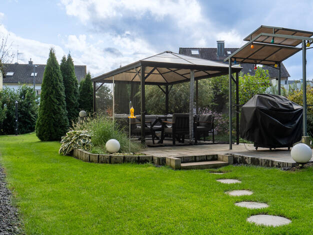 Mehrfamilienhaus zum Kauf 16 Zimmer 504 m² 1.024 m² Grundstück Ezelsdorf Burgthann 90559