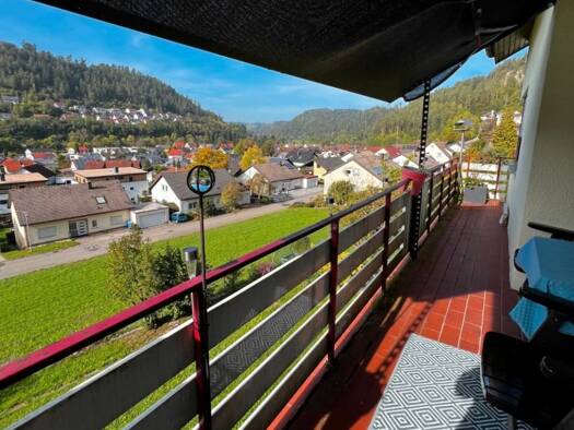 Wohnung zur Miete 830 € 4,5 Zimmer 97 m² Geschoss EG/1 frei ab 01.01.2026 Epfendorf 78736