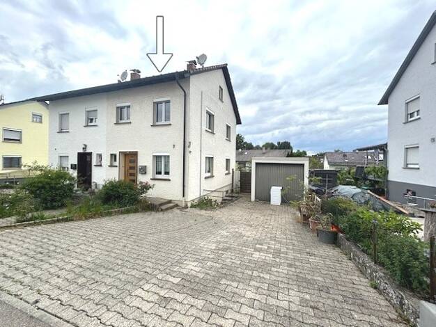 Doppelhaushälfte zum Kauf 195.000 € 3,5 Zimmer 98 m² 346 m² Grundstück Meßkirch Meßkirch 88605