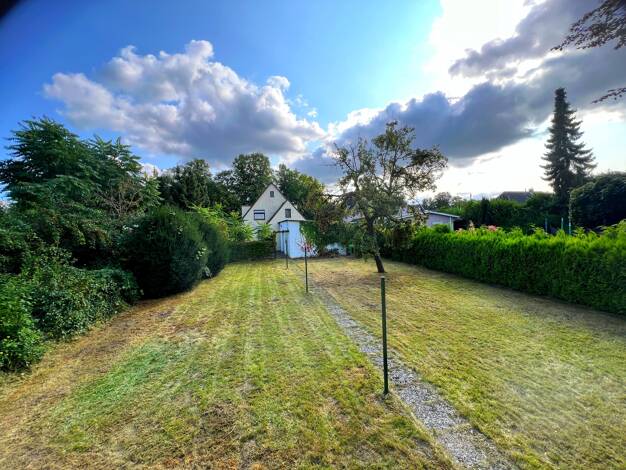 Grundstück zum Kauf 399.000 € 825 m² Grundstück Wedel 22880