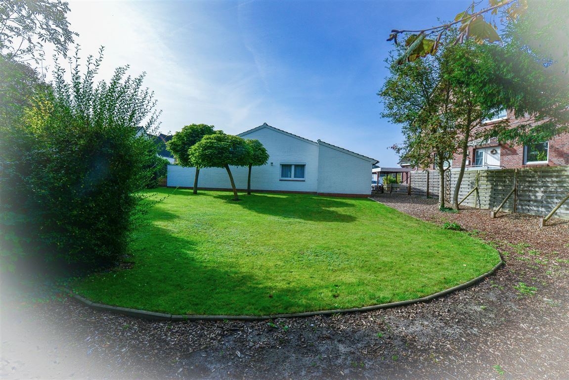 Bungalow zum Kauf 475.000 € 3 Zimmer 80 m²<br/>Wohnfläche 754 m²<br/>Grundstück Duhnen Cuxhaven 27476