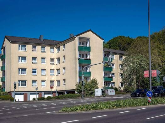 Wohnung zur Miete 401 € 3 Zimmer 67,3 m² 1. Geschoss frei ab 01.03.2026 Metzer Straße 2 Süd Remscheid 42855