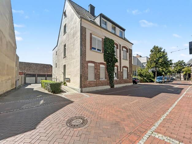 Mehrfamilienhaus zum Kauf 299.000 € 9 Zimmer 241,5 m² 429 m² Grundstück Rees Rees 46459